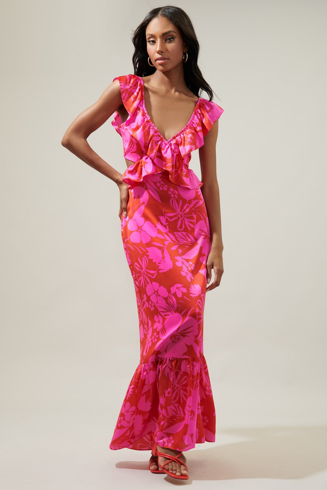 Maxi Dress Cut Out